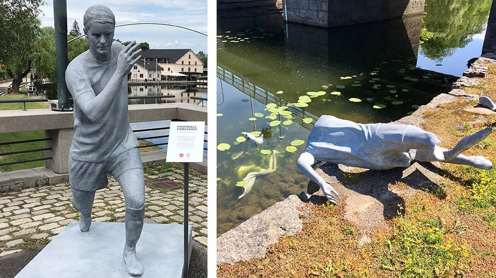 Statyn i cement hittades vandaliserad i lördags.