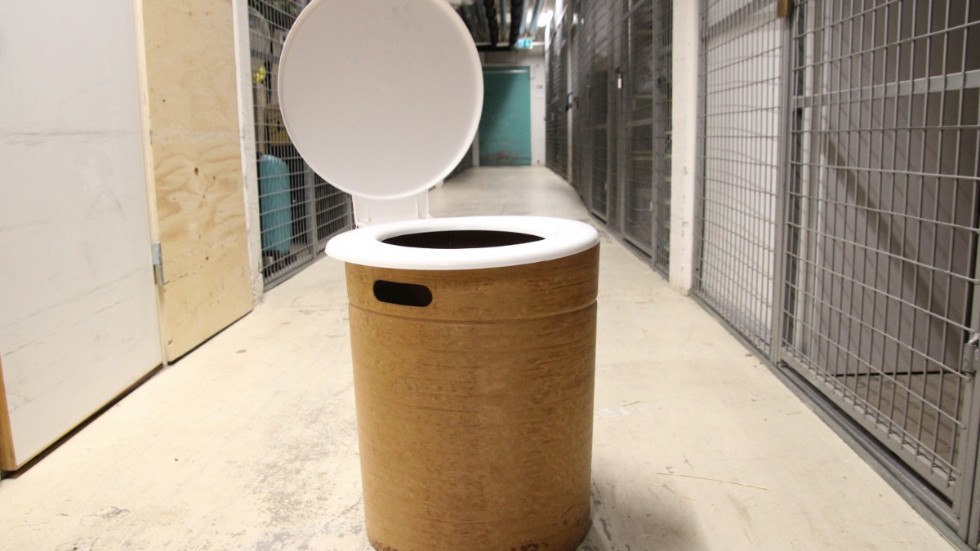 Toalett modell skyddsrum.