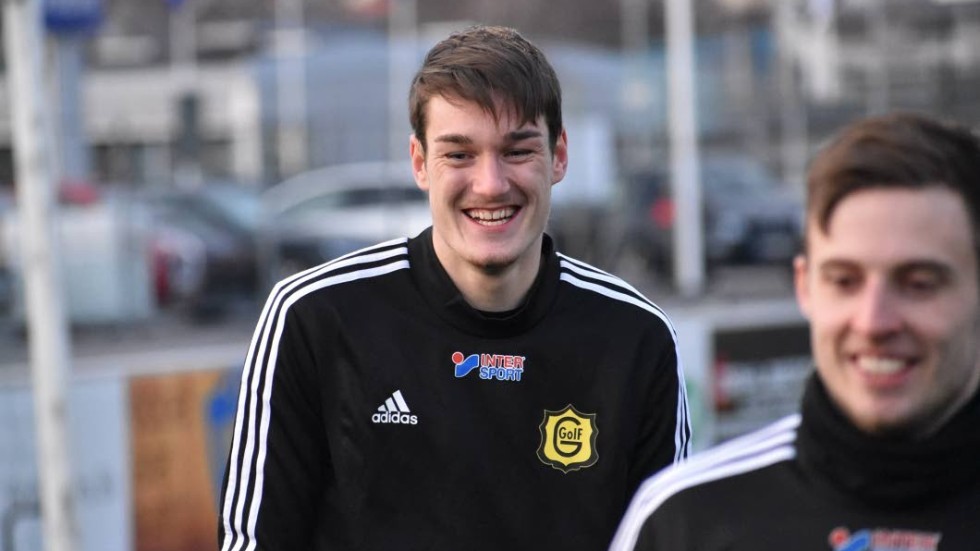 Jesper Wärnehall gjorde två mål för Gullringen.