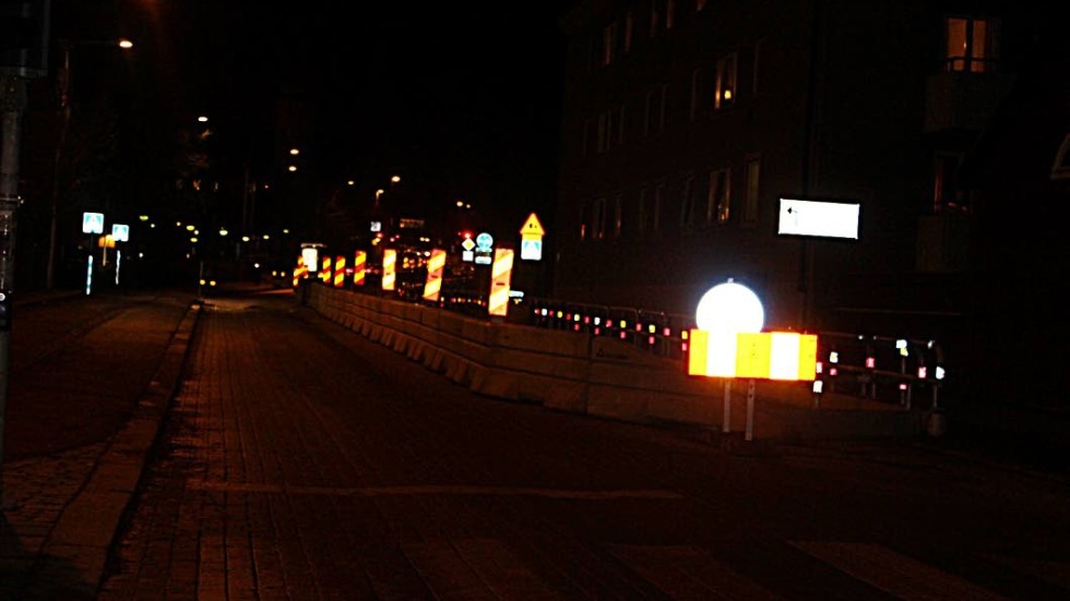 Halva Östgötagatan är avstängd fram till sista december.