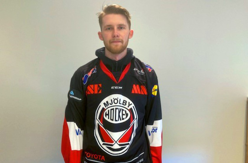 Grästorps Tim Brattström är klar för Mjölby hockey.