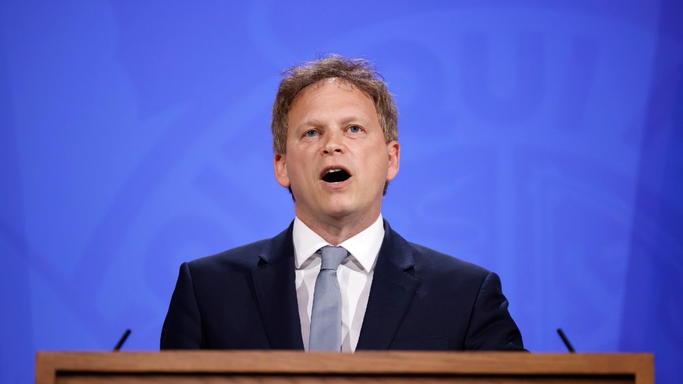 Transportminister Grant Shapps vill att folk slutar hamstra bensin. Arkivbild.