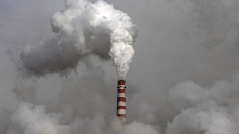 Utsläppen är globala, skriver debattören. 