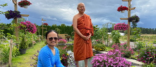 Munkarna i Ljunga ger buddister stöd och vägledning