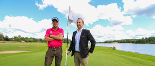 Det svingas friskt på golfbanan i sommar