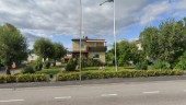 Ny ägare tar över hus i Eskilstuna