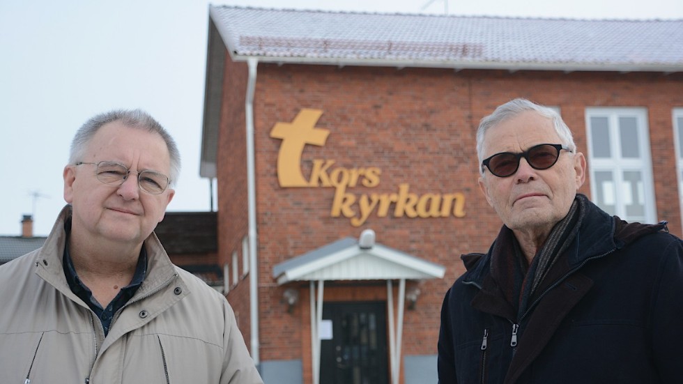 Simon Minshull, t.v. och Lennart Nilsson är två medlemmar i Korskyrkan som sedan länge engagerat sig i familjens Berishas öde. "Det är en stor skam att människor, barn, behandlas på det här viset" säger de.
