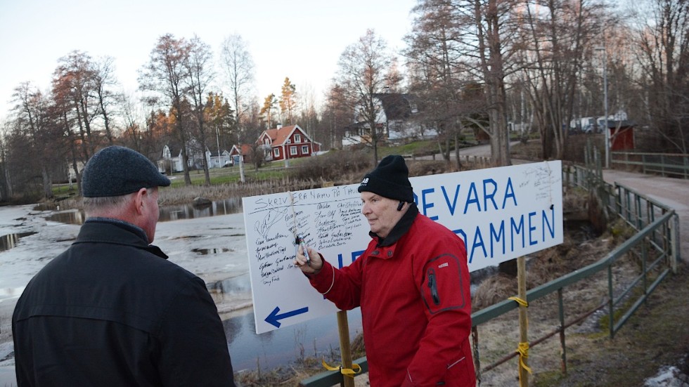 Många invånare i Mariannelund har engagerat sig i kommunens planer kring nedre dammen i Mariannelund, och inte minst vad gäller bron. "Det finns lösningar på problemet, om bara viljan finns", menar insändarskribenten.