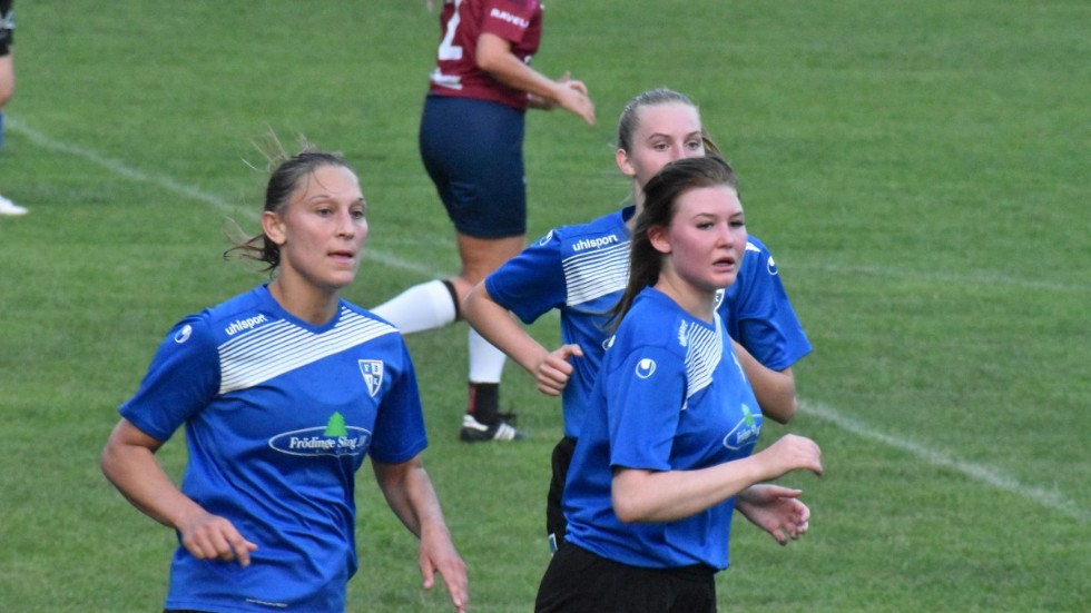 Frödinge Brantestads damer slåss om en plats i division 2. 