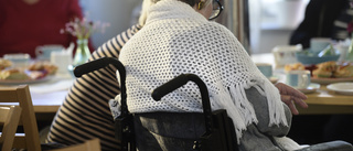 Handikappad kvinna på äldreboende nekas kontaktperson