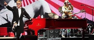 Elton John bjöd på riktig show
