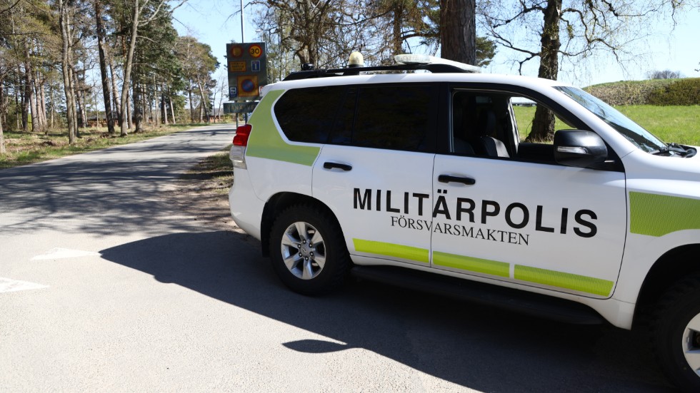 Militärpolis på plats efter en explosion i en ammunitionsfabrik i Karlsborg, Nammo Vanäsverken. Arkivbild.