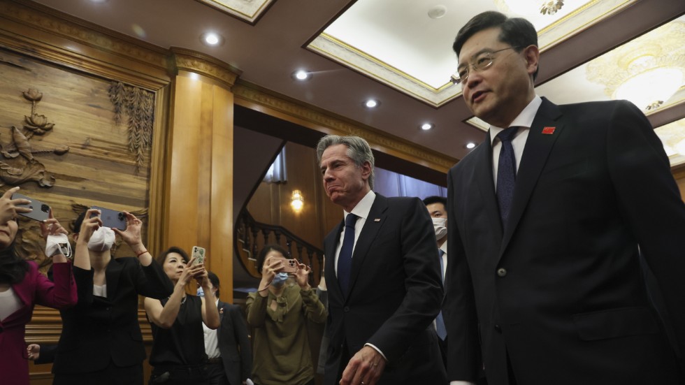USA:s utrikesminister Antony Blinken (vänster) har avslutat ett möte med Kinas utrikesminister Qin Gang i Peking.