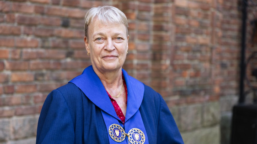 Vigselförättare Ingela Edlund, som även är andre vice ordförande i LO, som vigde 20 av de 200 paren i Stockholms stadshus på midsommarafton.