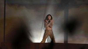 Sälj Eurovision till högstbjudande