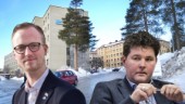 Politikerna om kaoset på lasarettet – Löwenhöök rasar: "S har haft 40 år på sig" • Olofsson: "Jag kan inte ta det seriöst"