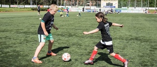 Dagens Luleåbild: Fotbollsskolorna startar