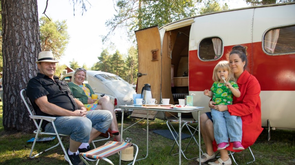 Man ska ha husvagn och den får gärna vara gammal som gatan