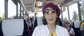 Nu åker pensionärer gratis på alla bussar