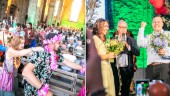 BILDER+TV • Jonas och Sofie vigdes under stora Kärleksfesten inför 450 personer