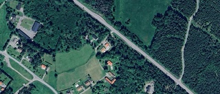 Nya ägare till villa i Blackstalund, Bälinge - prislappen: 3 870 000 kronor