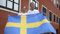 De bär den svenska fanan på OS-invigningen