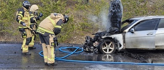 Räddningstjänst larmades om brand i bil      