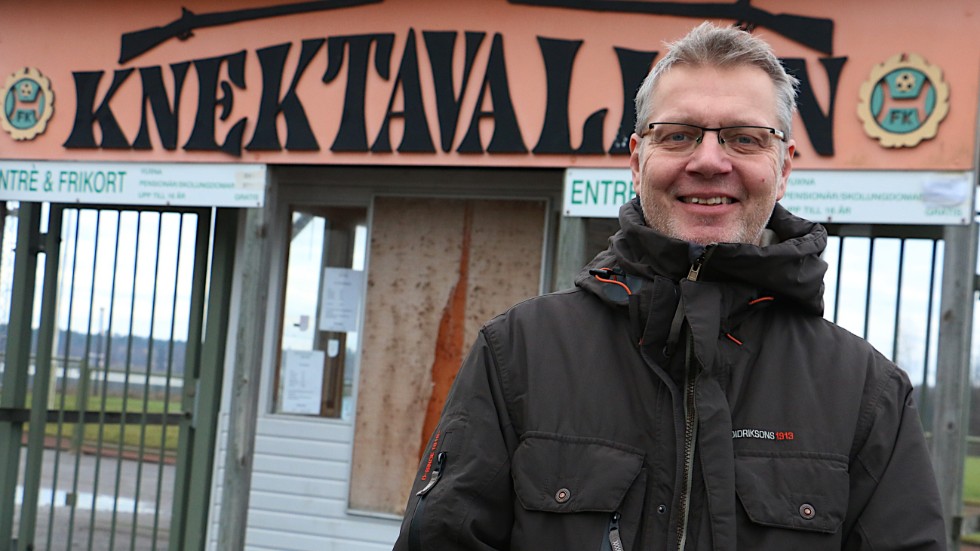 I dag har klubben verksamhet på tre ställen, vid Hagadal, vid fotbollsfältet och på Knektavallen. Nu vill styrelsen, med Patrik Stenbäck i spetsen samla all verksamhet i Knektavallen.