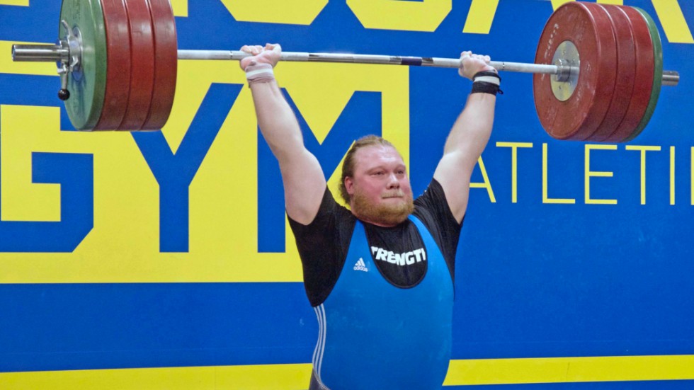 Hampus Lithén, som tävlar för Trosa Atletik till vardags, bollar numera mer eller mindre med vikter under 200 kilo i stöt. Problemet på NM i Norge var att han stannade på säkerhetslyftet på 190 kilo. 