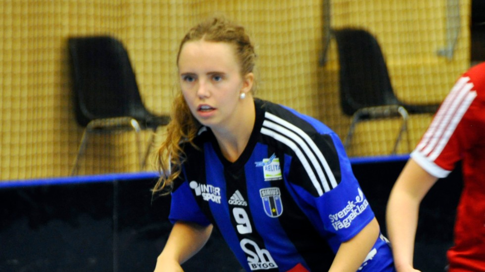 Agnes Wiklund återvänder för spel i IFU, men i en annan matchtröja den här gången.
