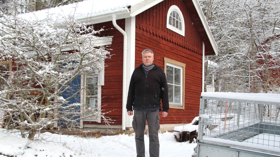 Snart kan företagaren och Opphemsbon Erkki Saikkonen, och drygt 100 hushåll till, få fiber. I alla fall enligt kommunalförbundet Itsams planer.