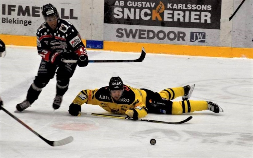 Vimmerby Hockey spelar fortsättningsseriens första match på lördag borta mot Mörrum.