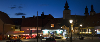 Våg av brottslighet i Visby - stormöte väntar