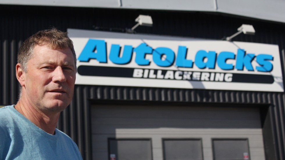 Autolacks Billackering, med Stephan Petersson som tidigare delägare, har köpts upp av den internationella storkoncernen Pierre.dk Autolackering A/S, med säte i Danmark.