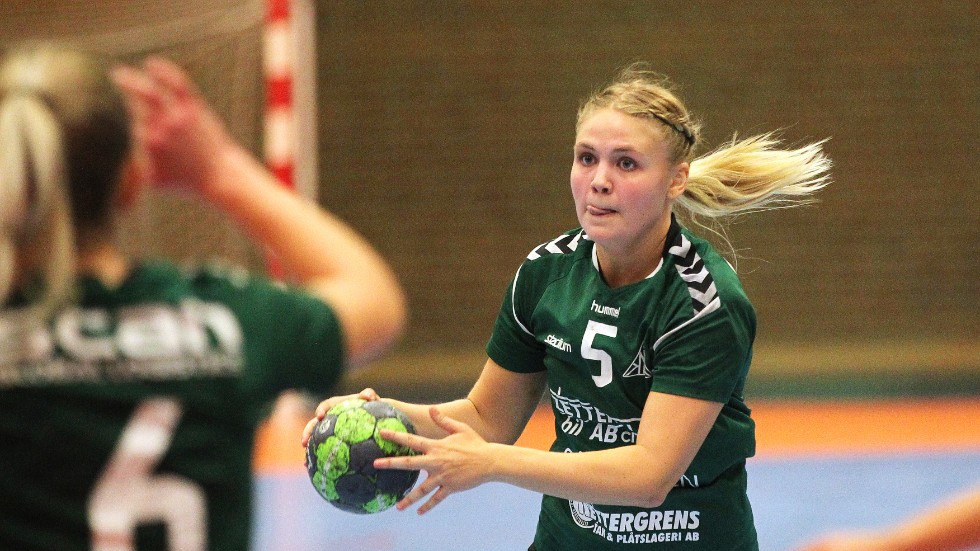 Thea Holmberg svarade för åtta mål mot Skuruiterna.