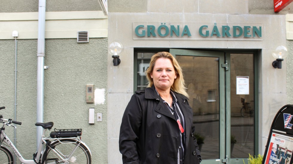 Tekniken ersätter inte personal, det säger Pia Castella som är verksamhetschef på Vardagas äldreboende Gröna gården.