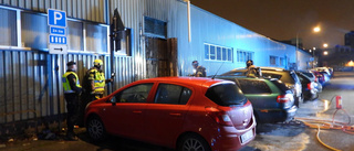 Två bilar fattade eld i Norrköping  