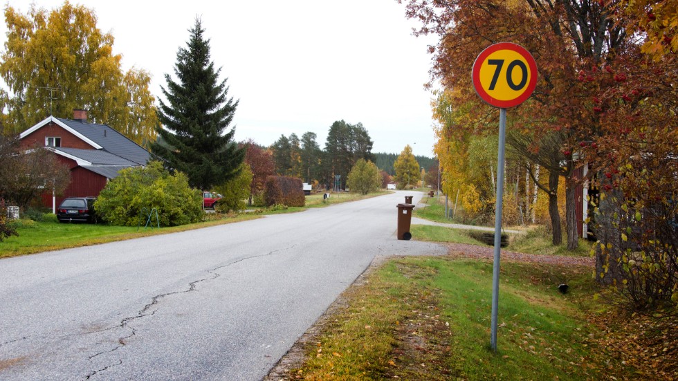 Robert Lundgren, Vitsand, överklagade länsstyrelsens vägran att sänka hastigheten till 50 på en delsträcka av Svensbyvägen, men Transportstyrelsen nobbar också. Ett beslut som inte går att överklaga.