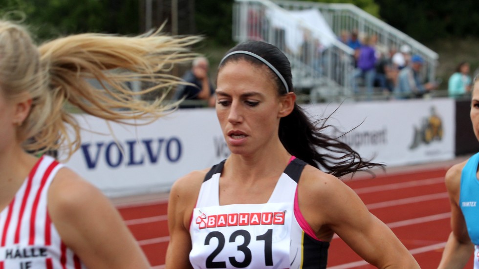 Johanna Eriksson vann på lördagen Stockholms halvmara. Med ett förstapris på 11 000 kronor. Nu blickar Maiflöparen mot Lidingöloppet.