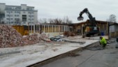 Nu rivs tillfällig byggnad på Sverkerskolan