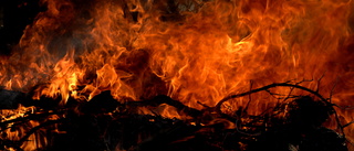 Skulle elda rishög – åtalas för gräsbrand