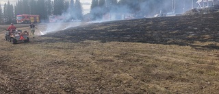 Gräsbrand i närheten av Klutmarksbacken