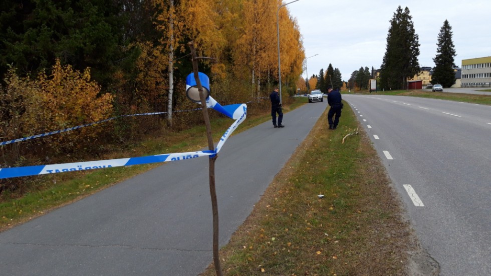 Misstänkt våldtäktsförsök i Boden i natt. Ett område längs Åbergsleden har spärrats av under lördagen.