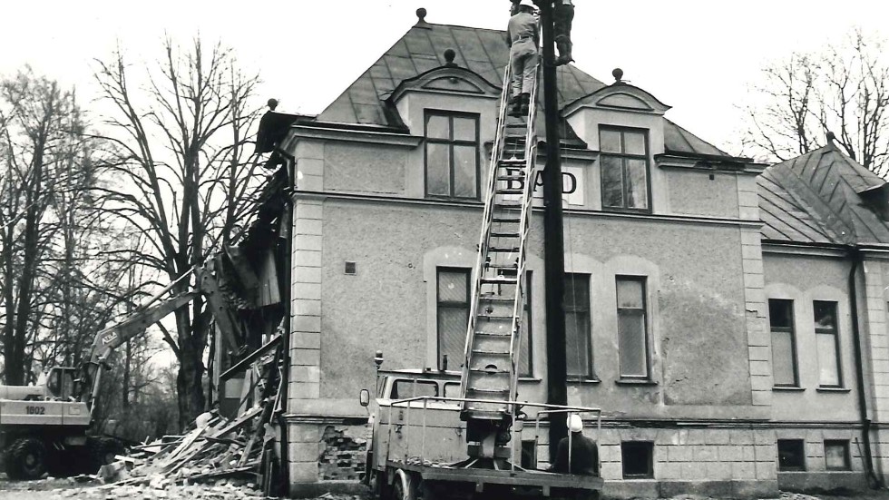 Badhuset i Kanalparken revs 1971.