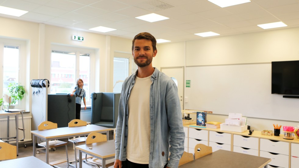 Jesper Wolter, en av de fem lärarna på Polhemskolan, tycker att det är spännande att vara med och starta en helt ny skola.