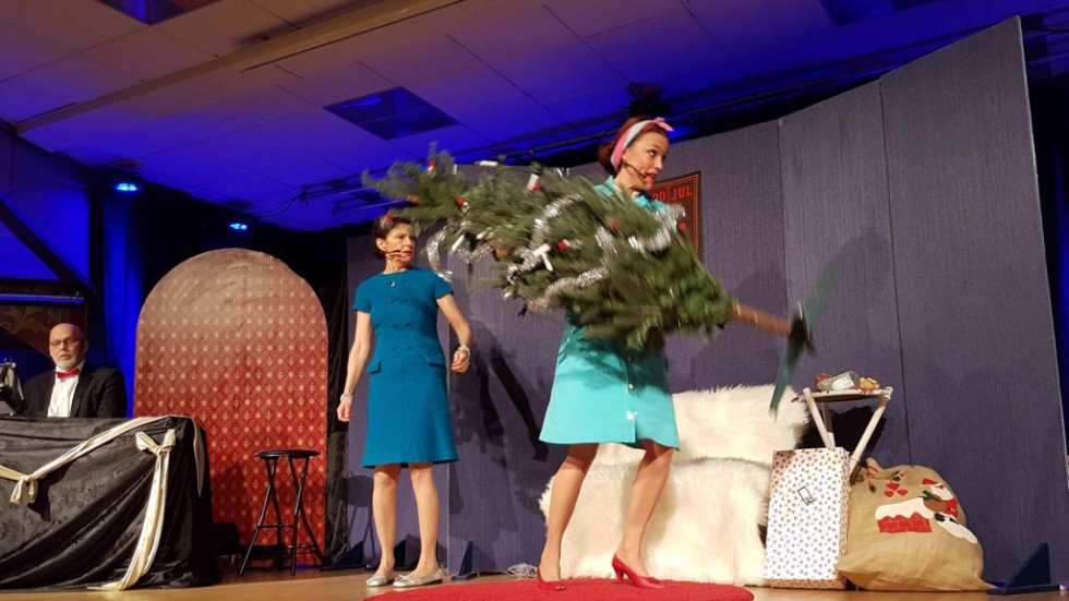 Julstämning utlovas när Enköpings Riksteaterförening bjuder in till föreställningen Bjällerklang.