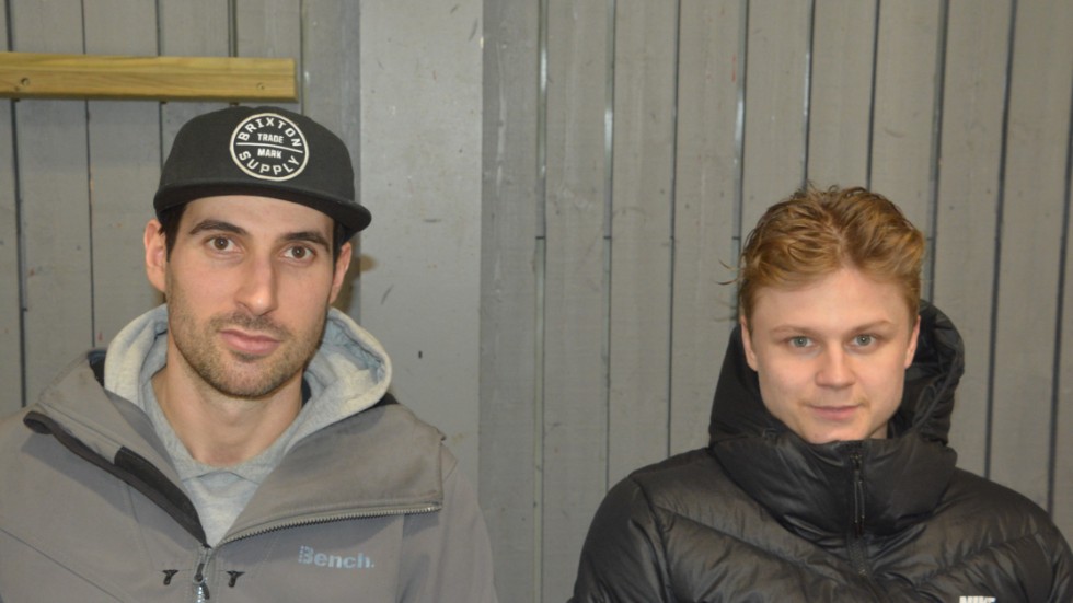 Kristoff Kontos, till vänster, och Niklas Salo, till höger, hittar varandra bra – inte bara på isen.