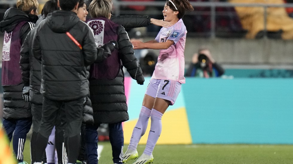 Hinata Miyazawa firar sitt avgörande 3–1-mål mot Norge i VM-åttondelen.