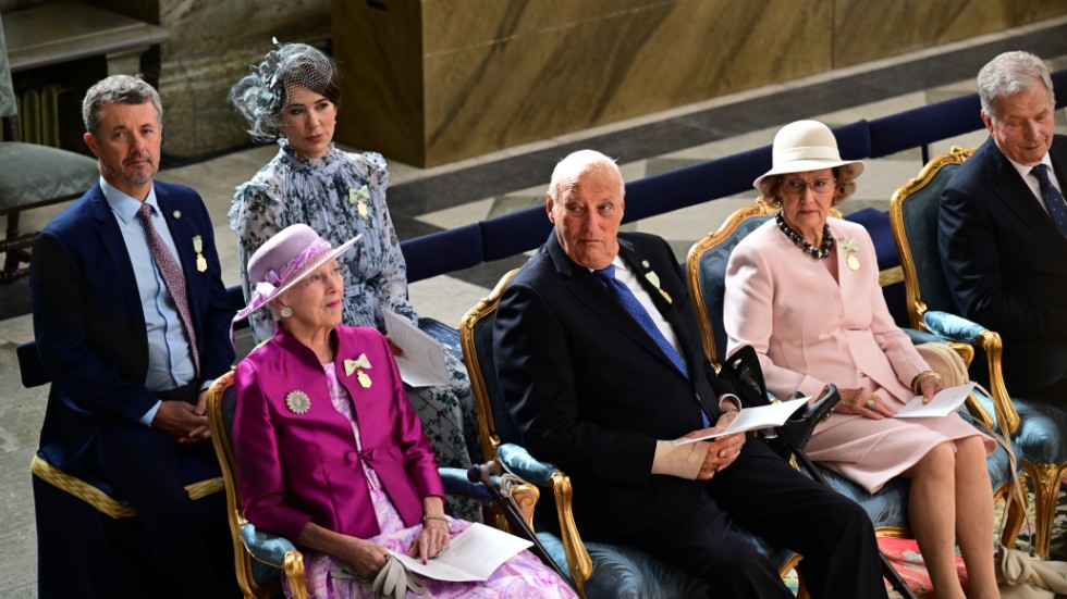 Bland de kungliga gästerna fanns Danmarks kronprinsesspar Mary och Frederik, Drottning Margrethe och Norges kung Harald och drottning Sonja. Längst till höger Finlands president Sauli Niinistö.
