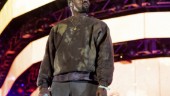 Kanye West på scen med Travis Scott